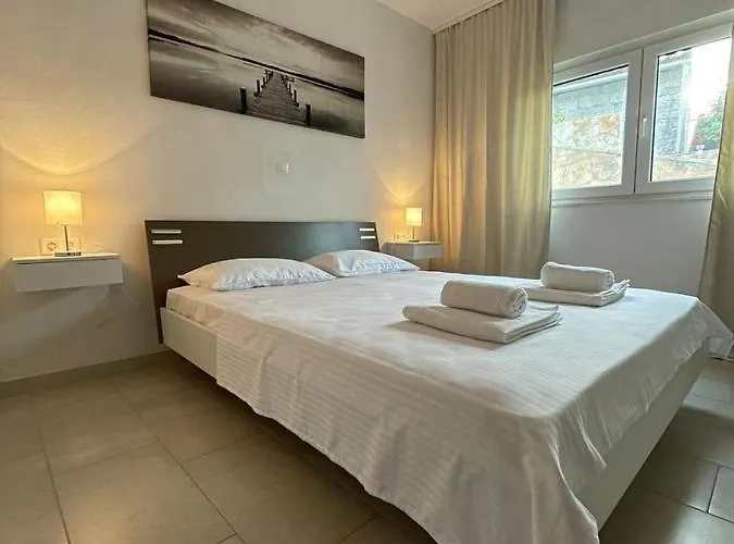 公寓 Tina, Modern, Private Seaview Outdoor Terrace, Bbq, Close To Beach, 2 Bedrooms *