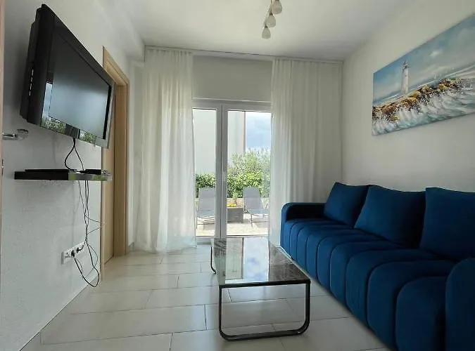 Tina, Modern, Private Seaview Outdoor Terrace, Bbq, Close To Beach, 2 Bedrooms * 特罗吉尔